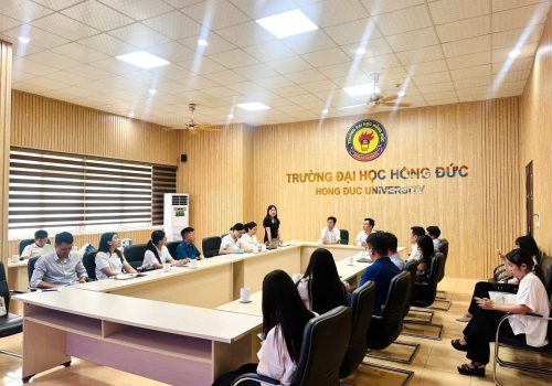 GIÁM ĐỐC CÔNG TY TNHH AN HIỂU MINH THAM GIA CHƯƠNG TRÌNH KẾT NỐI DOANH NGHIỆP VỚI TRƯỜNG ĐẠI HỌC HỒNG ĐỨC